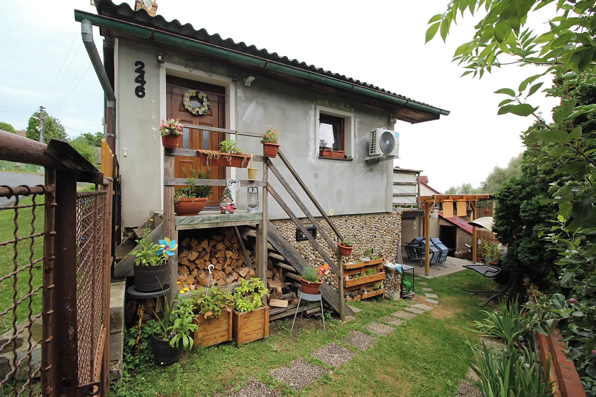 Prodej chaty 50 m², pozemek 133 m²